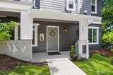 5501 Lakemont  in Bellevue