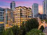 910 Lenora  in Seattle