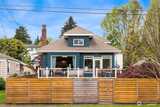 6411 WOODLAND  in Seattle