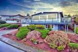 13901 Somerset  in Bellevue