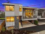 207 2nd  in Kirkland