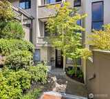 6538 Park Point  in Seattle