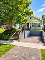 1117 Grant  in Tacoma