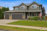 1519 Daffodil  in Orting