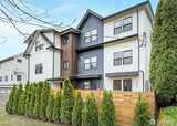 2809 Denny  in Seattle