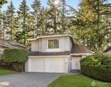 3541 252nd  in Sammamish