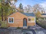2311 N 88th St  in Seattle