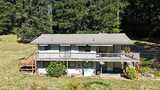 325 Davis Lake  in Morton